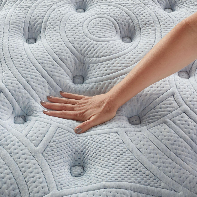 Serta Renewed Sleep Plush Pillow Top Mattress Set (King) IMAGE 4